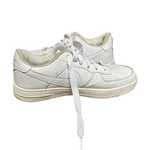 Nike Air Force 1 '82 Triple White Leather Air Max Shoes Mens Size 9.5 (1686818) - Picture 6 of 13